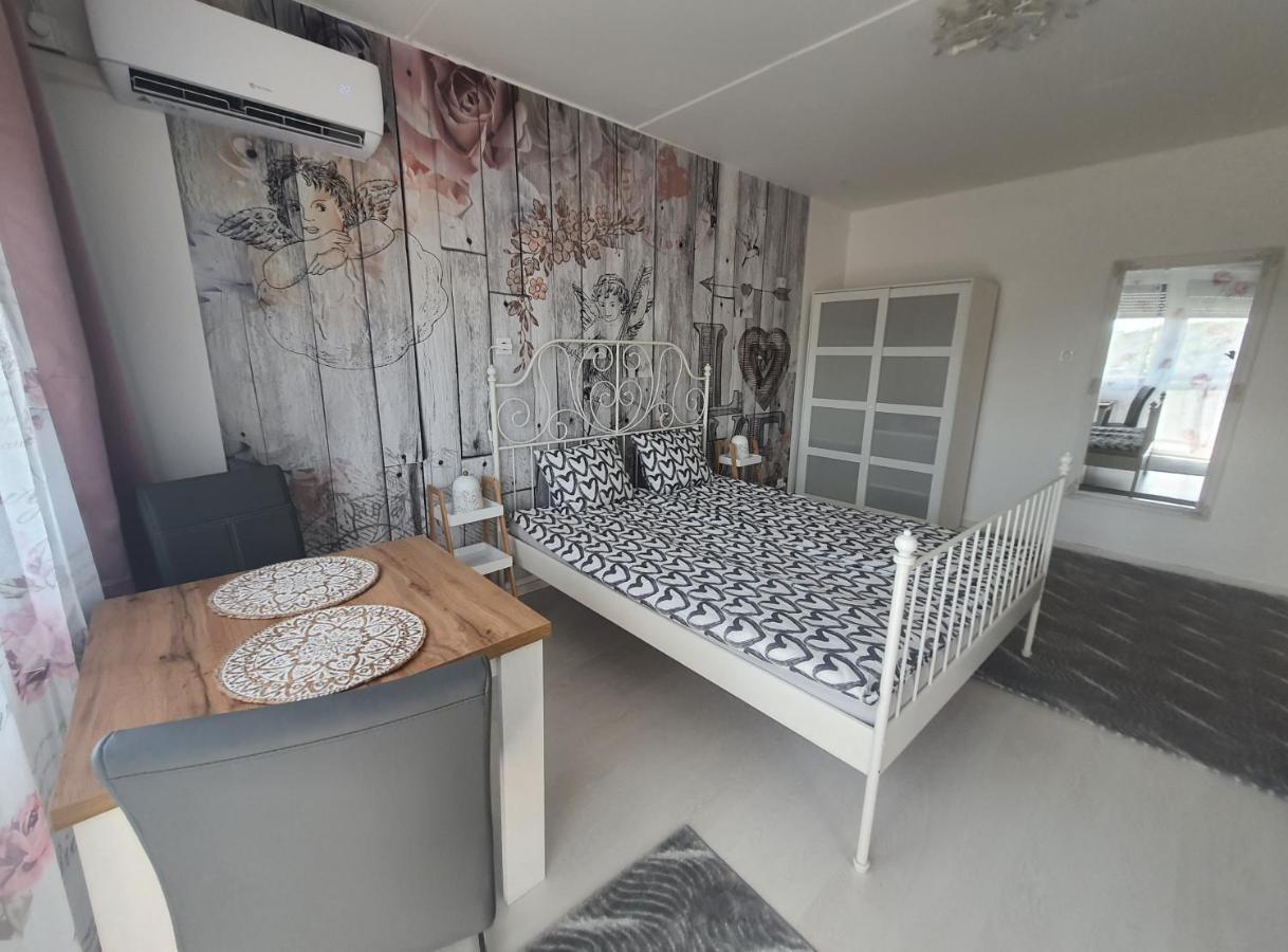 Hegyalja Apartman Miszkolc Zewnętrze zdjęcie